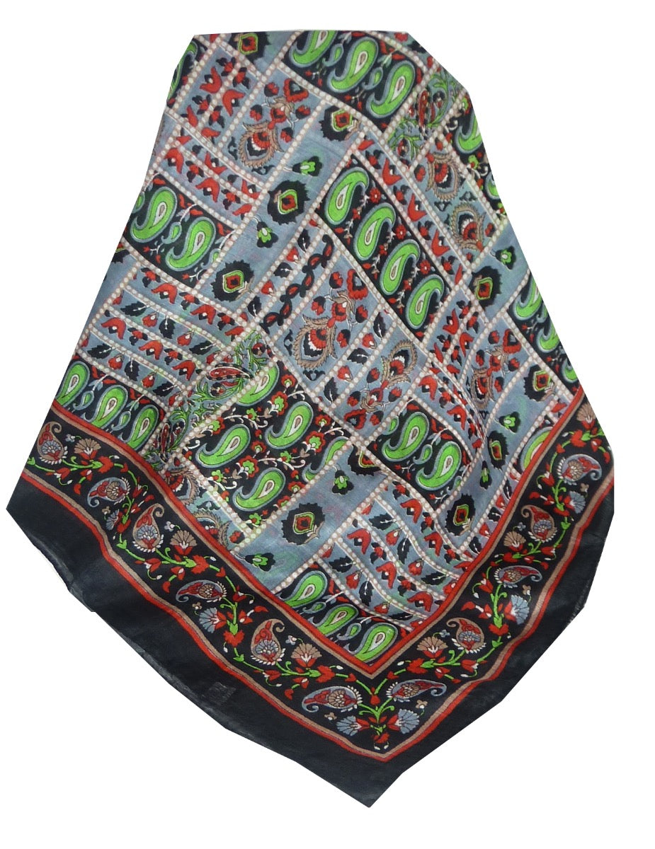 Tradizionale Sciarpa Longa di Seta Chenab Black di Pashmina & Silk