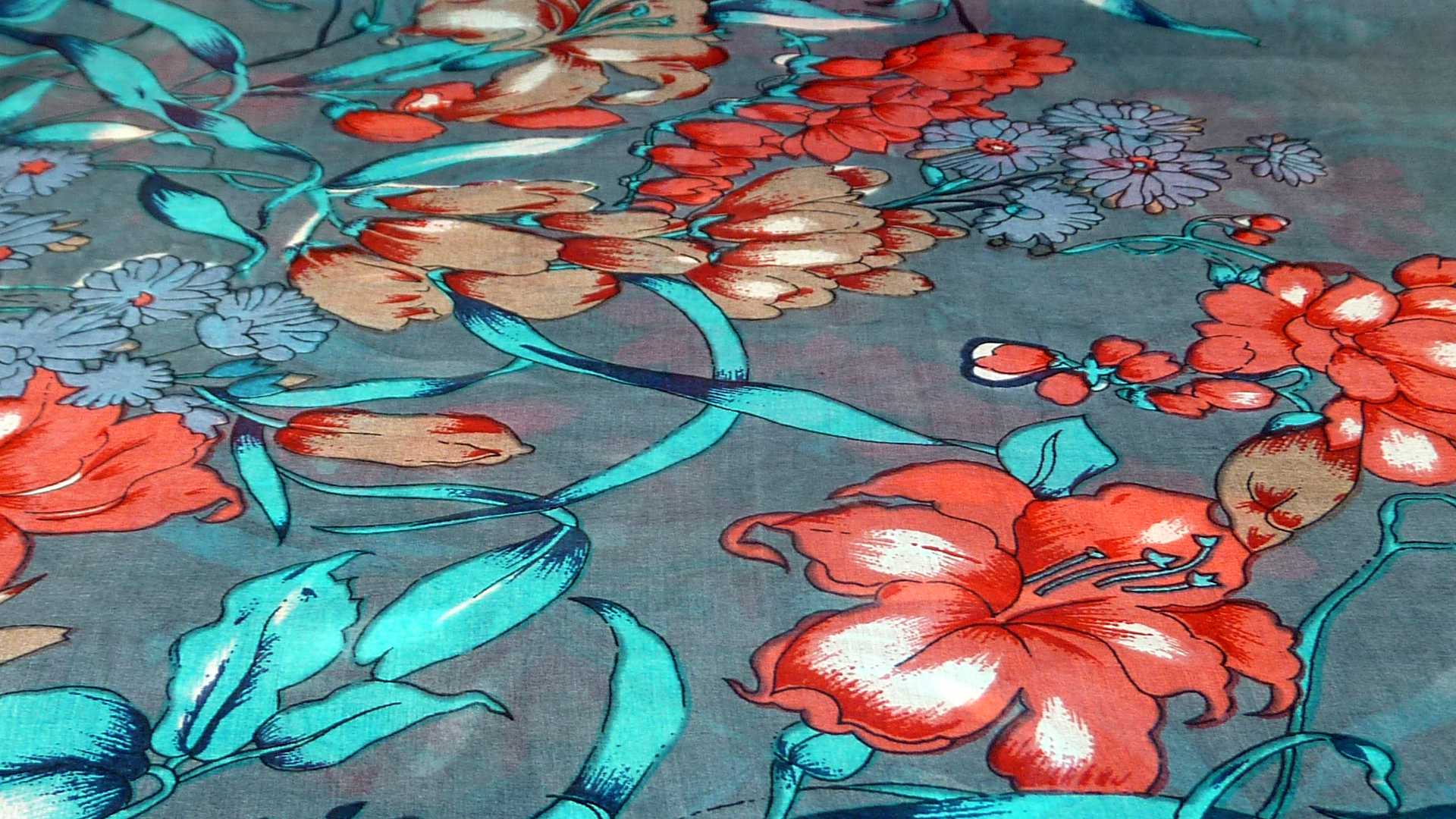 Sciarpa Quadrata Contemporary Seta di Gelso Jaitak Charcoal da Pashmina & Silk