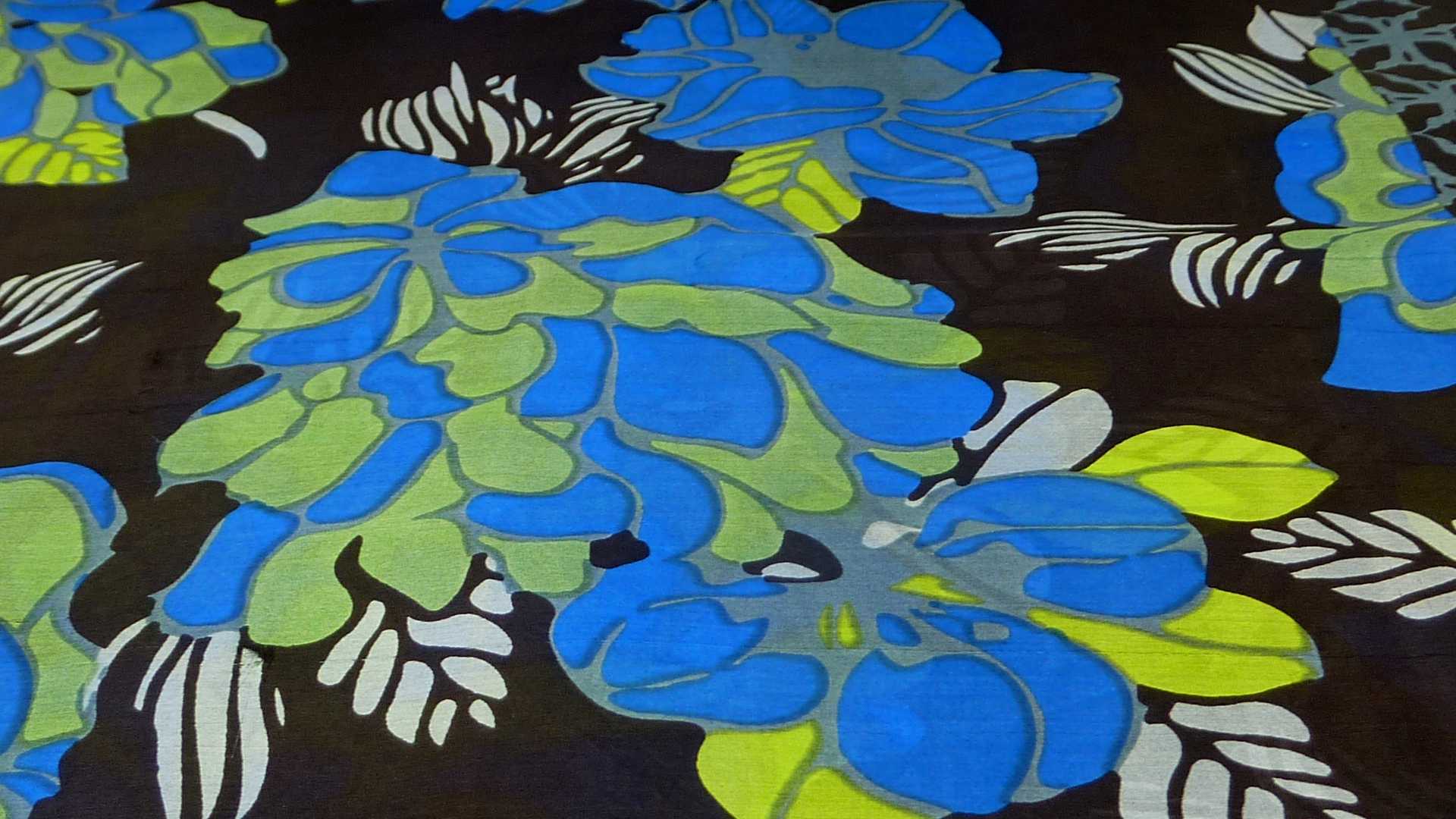 Sciarpa Quadrata Contemporary Seta di Gelso Talatal Blue da Pashmina & Silk