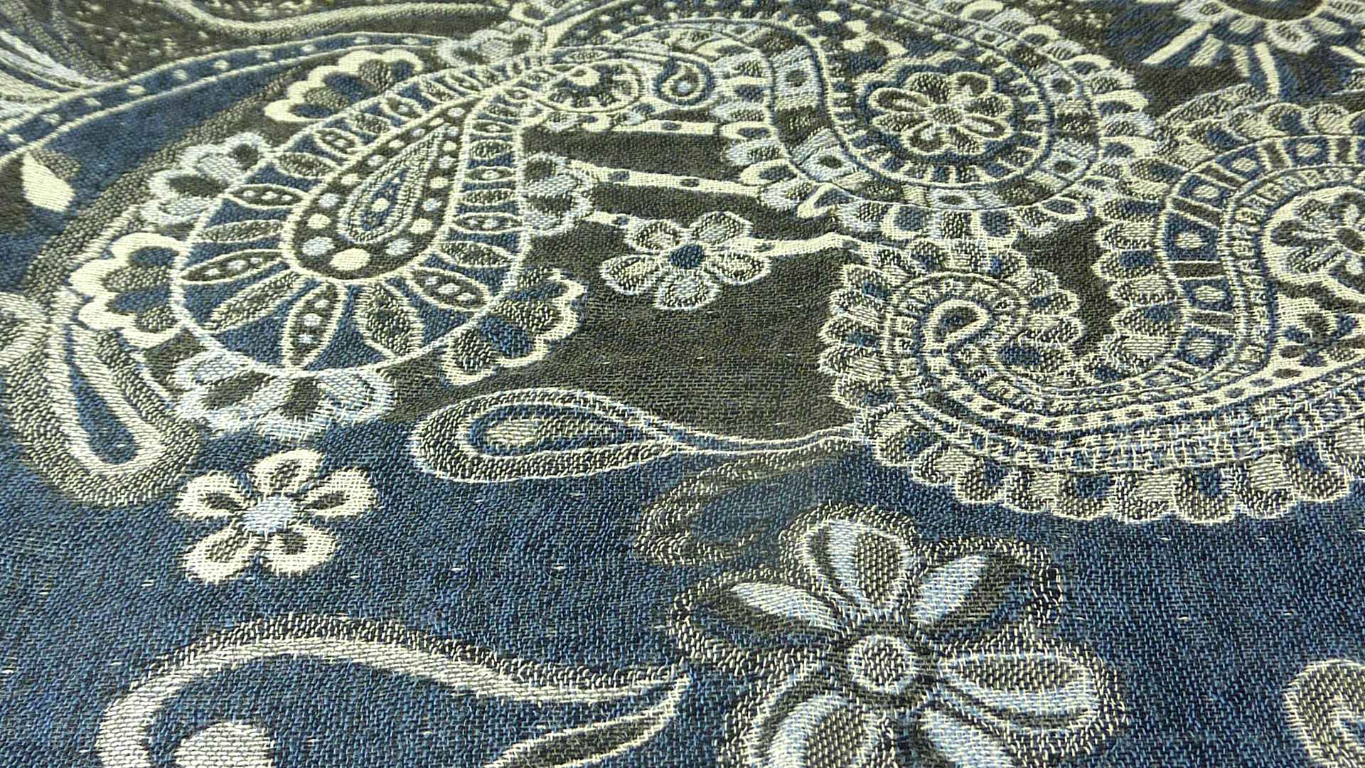 Muffler Scarf 4193 in Fine Pashmina Wool from the Heritage Range by Pashmina & Silk