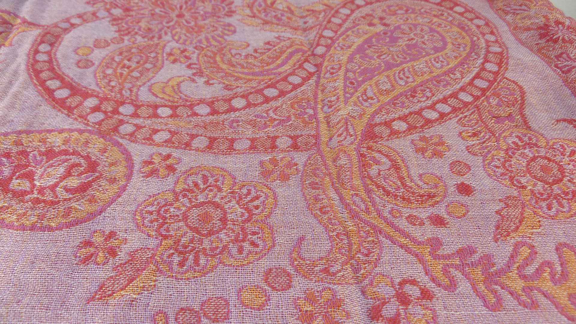 Muffler Scarf 5893 in Fine Pashmina Wool from the Heritage Range by Pashmina & Silk