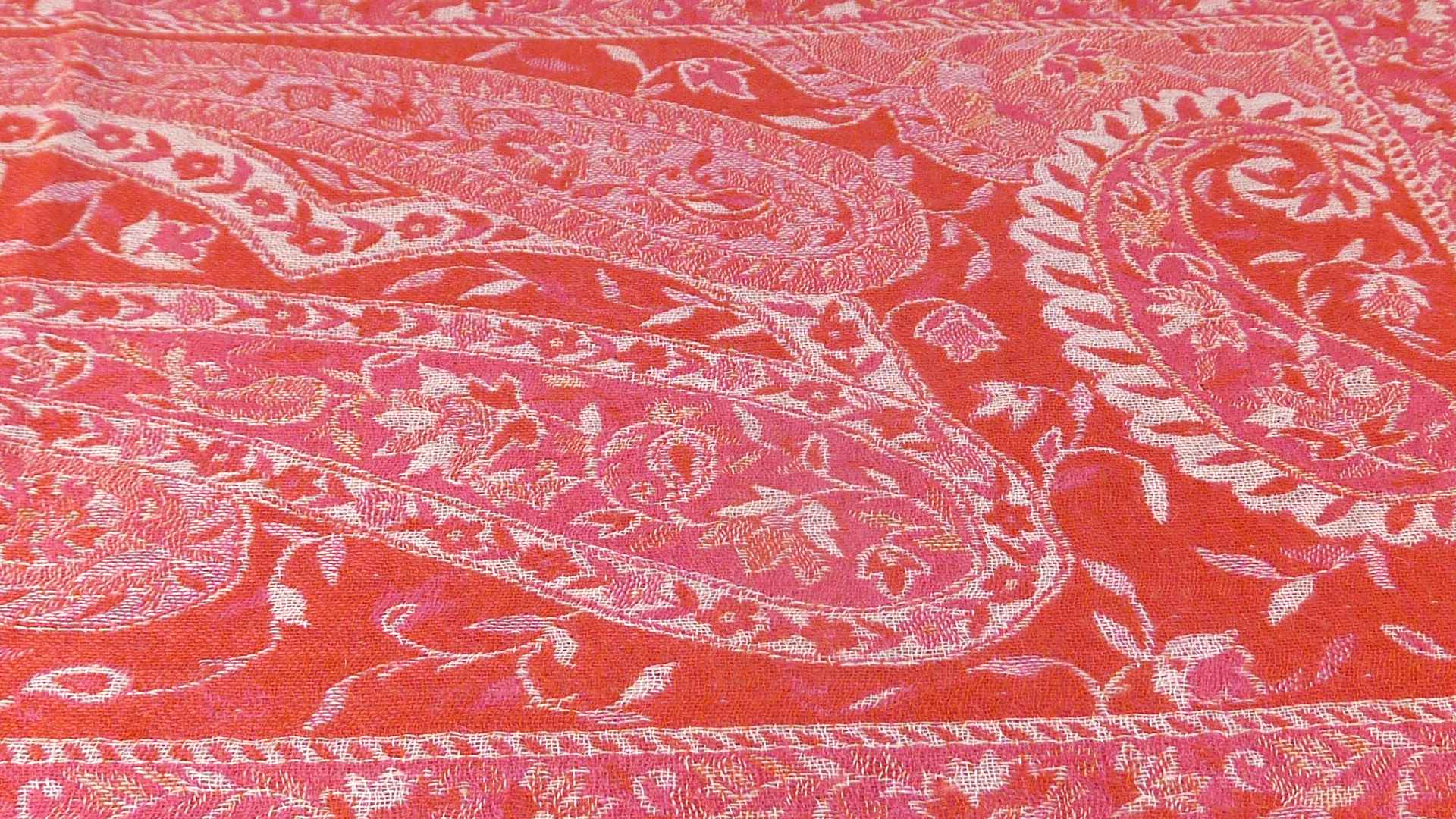 Muffler Scarf 6623 in Fine Pashmina Wool from the Heritage Range by Pashmina & Silk