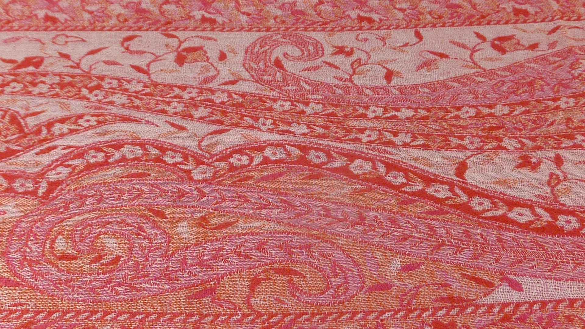 Muffler Scarf 6623 in Fine Pashmina Wool from the Heritage Range by Pashmina & Silk