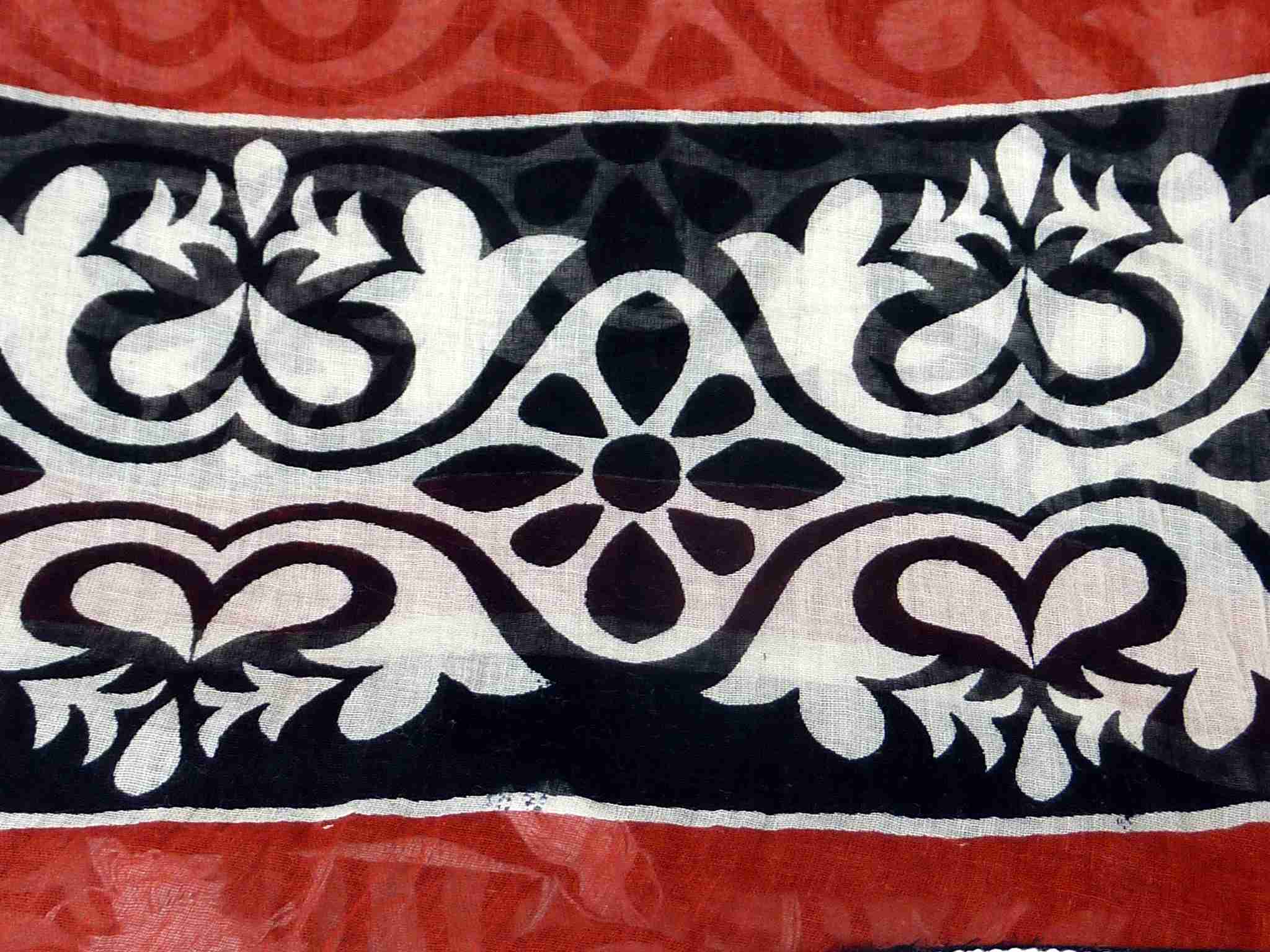 Dupatta Kovolam Sarong Scarf Ruby by Pashmina & Silk